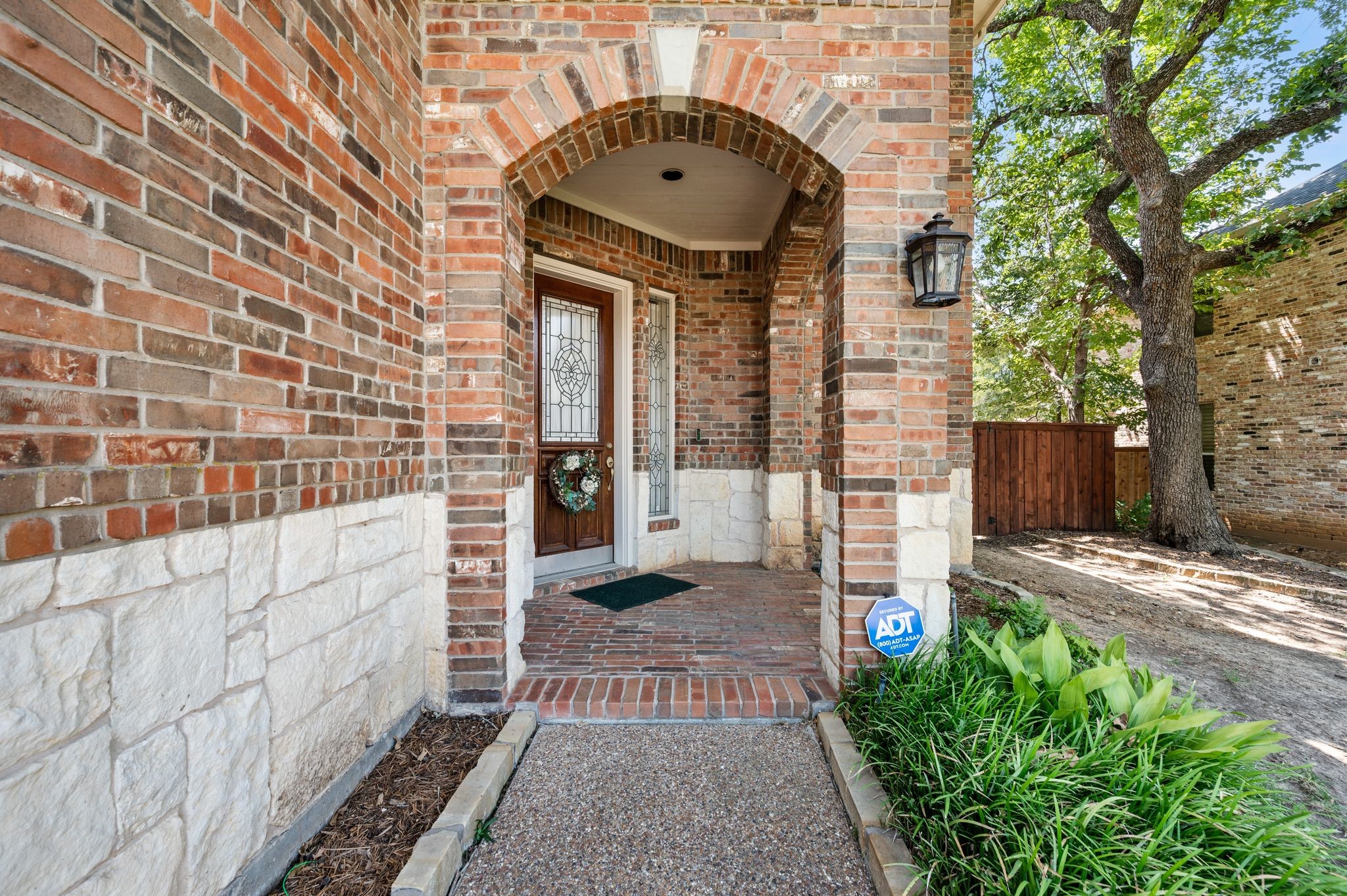 2020 Cedar Ridge Drive