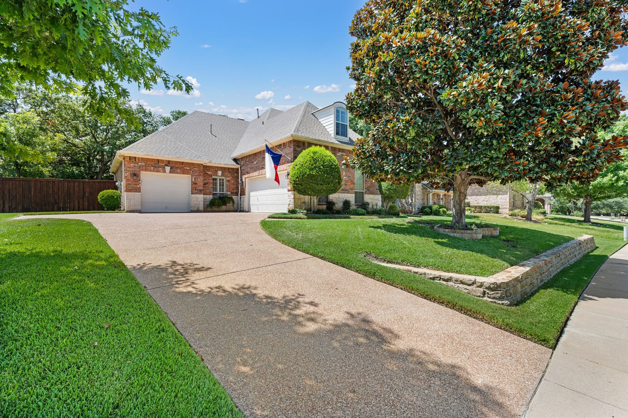 2020 Cedar Ridge Drive