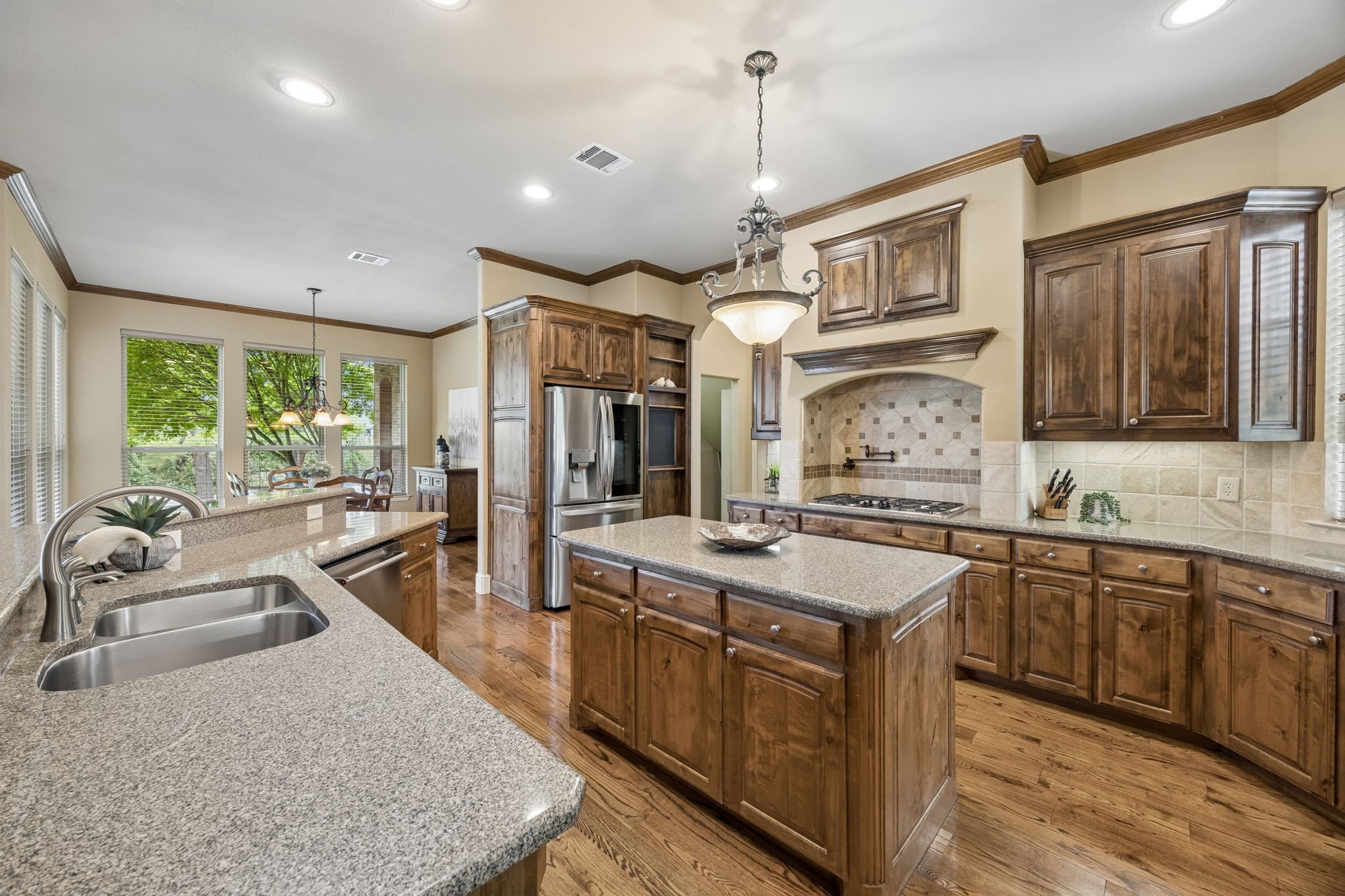 1313 Vanderbilt Drive