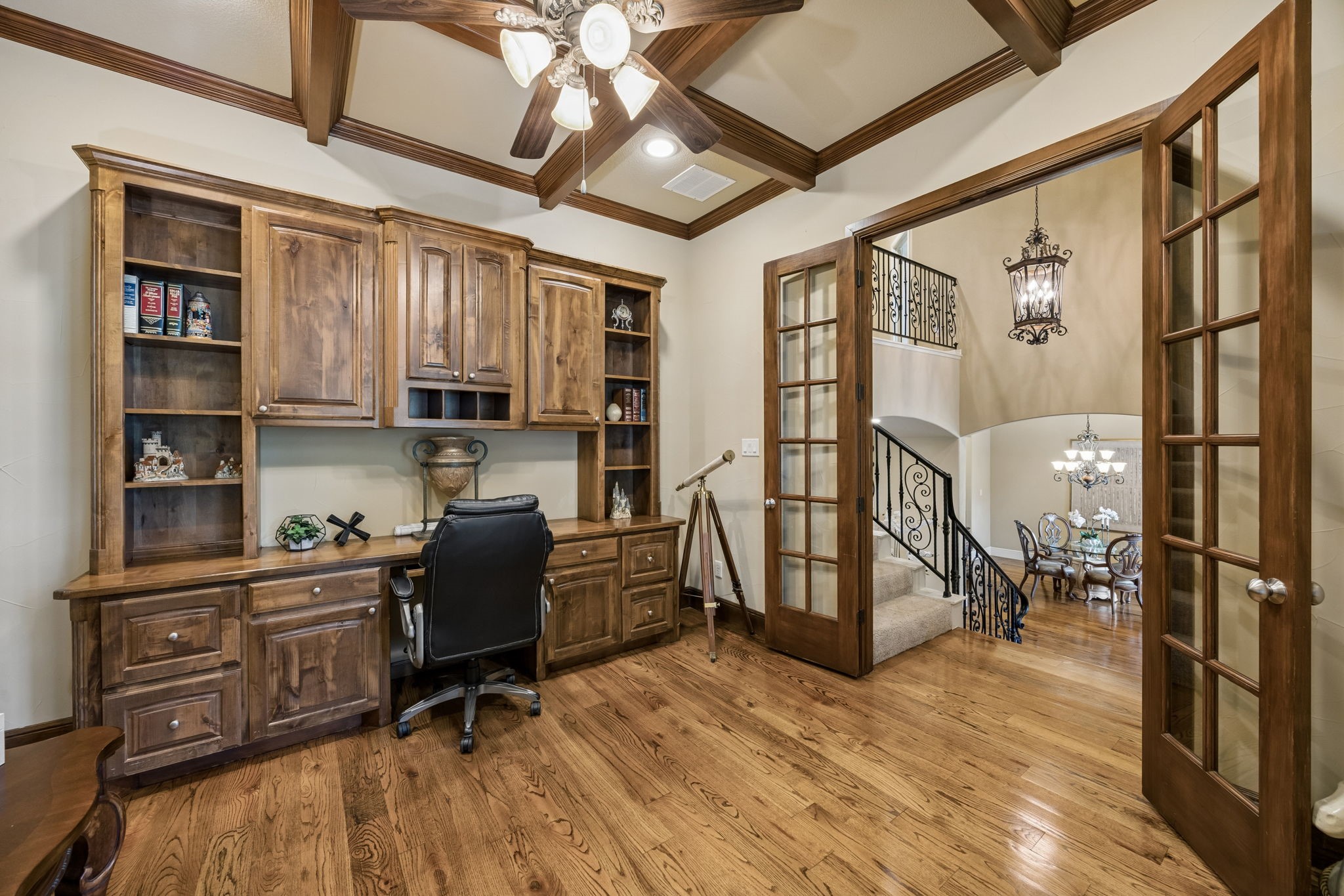 1313 Vanderbilt Drive
