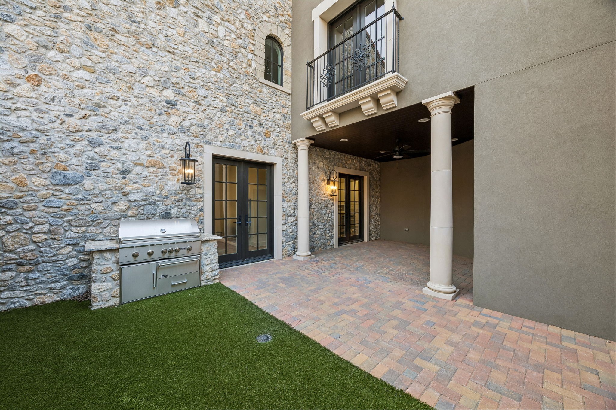 74 Cortes Drive