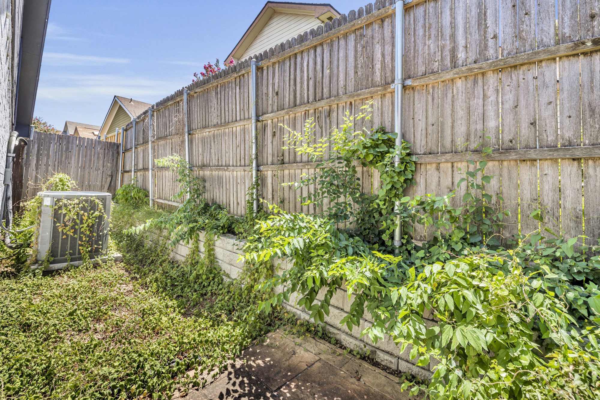 2422 Libra Drive