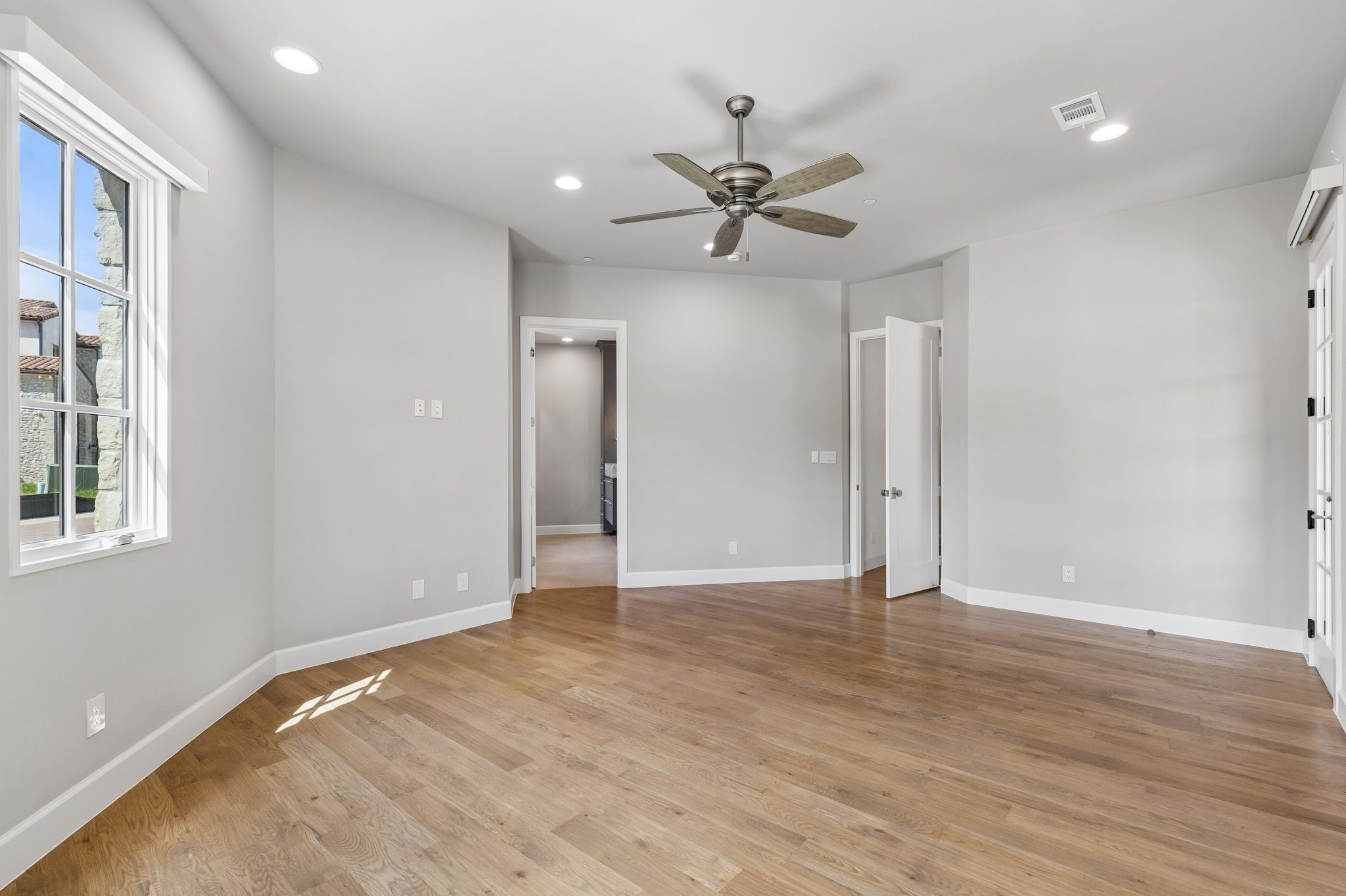 76 Cortes Drive