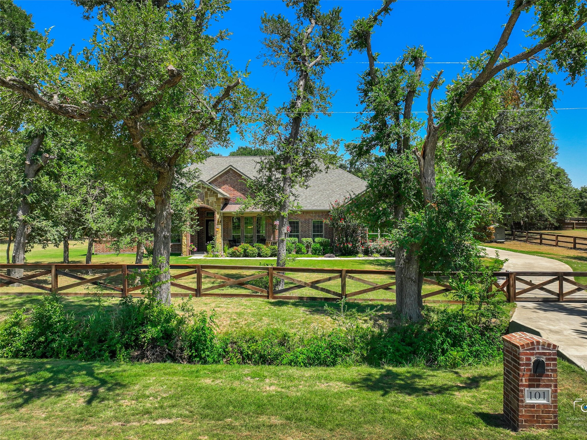 101 Sandlin Court