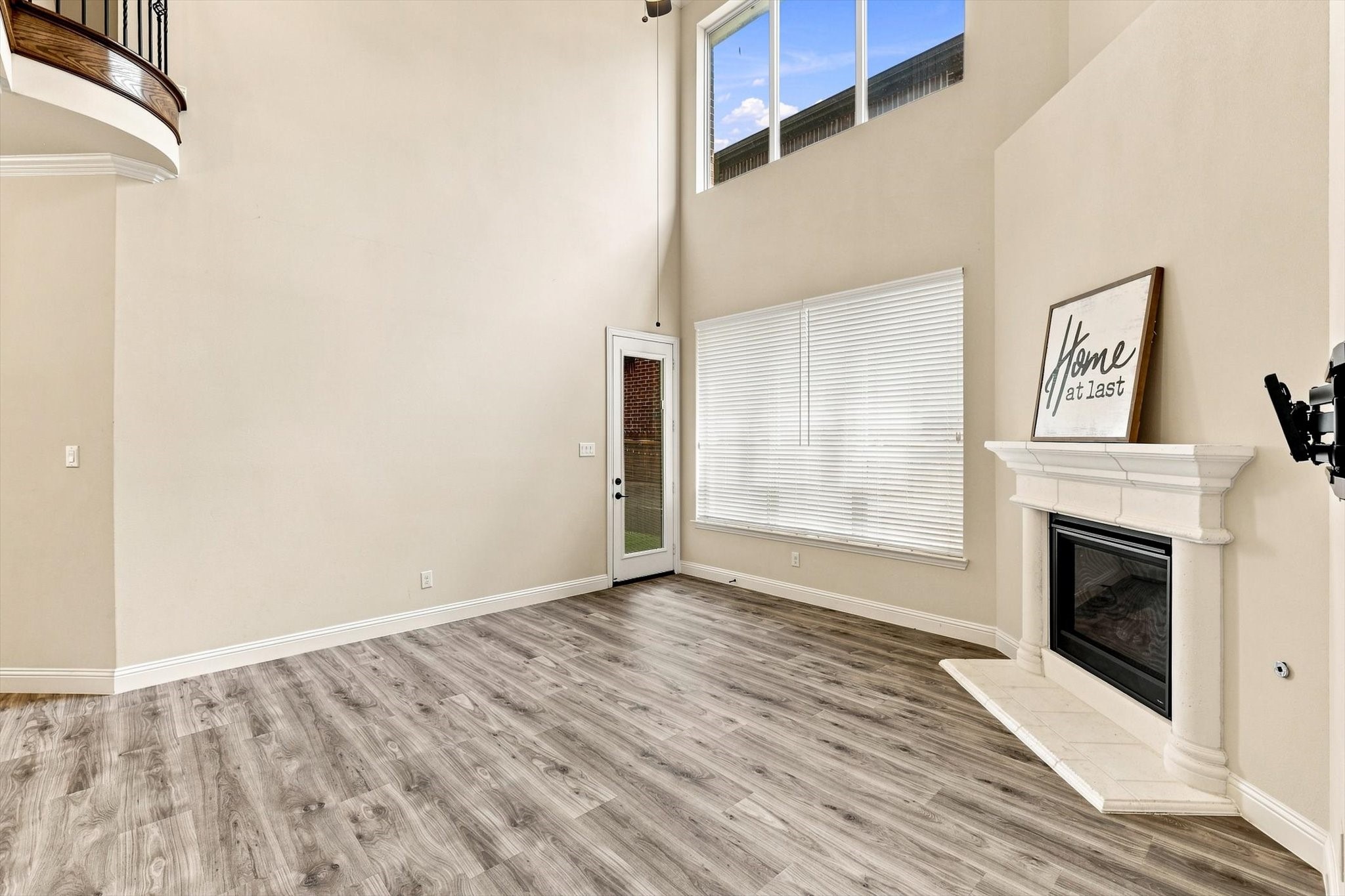 5012 Province Place