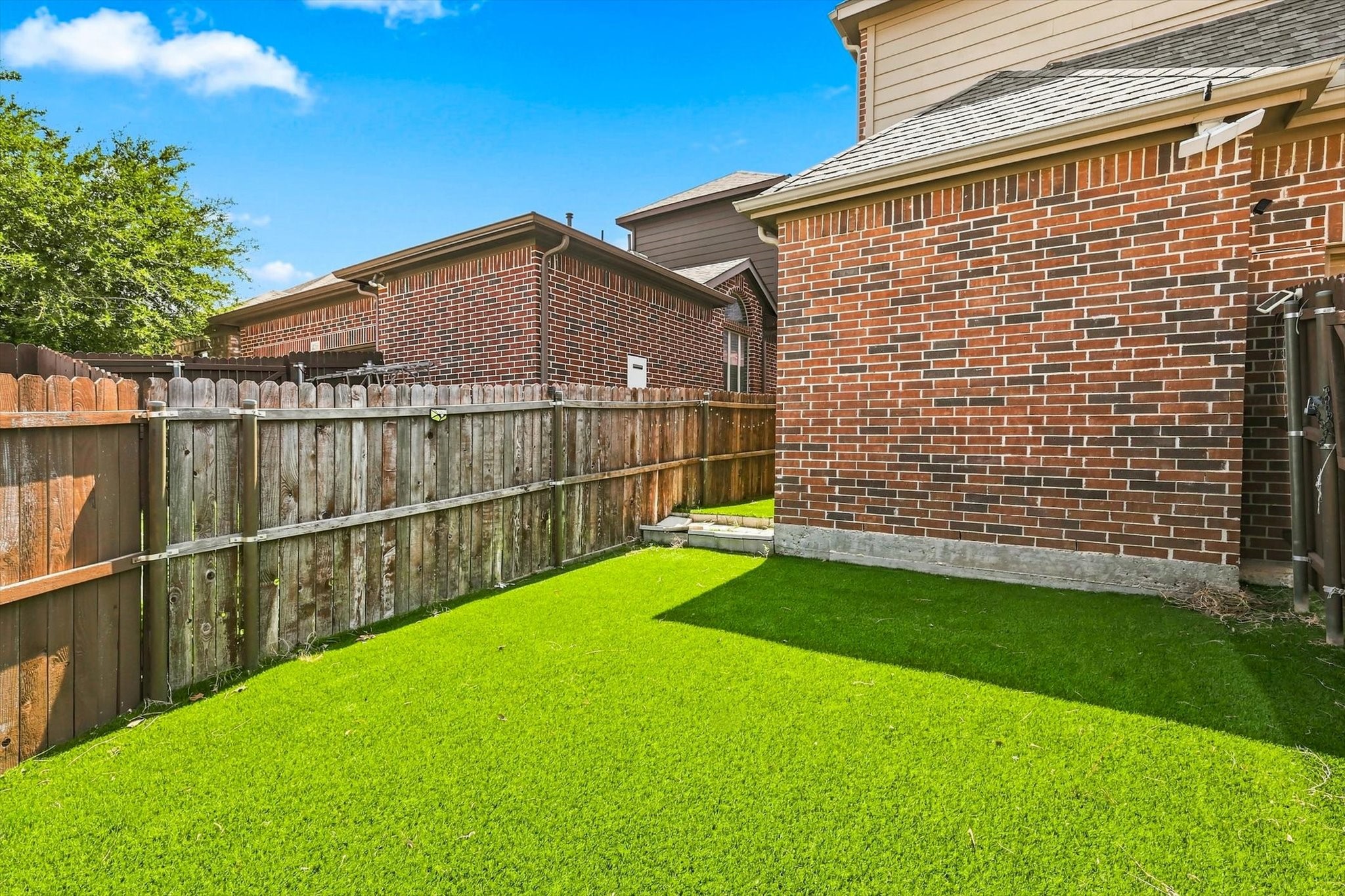 5012 Province Place