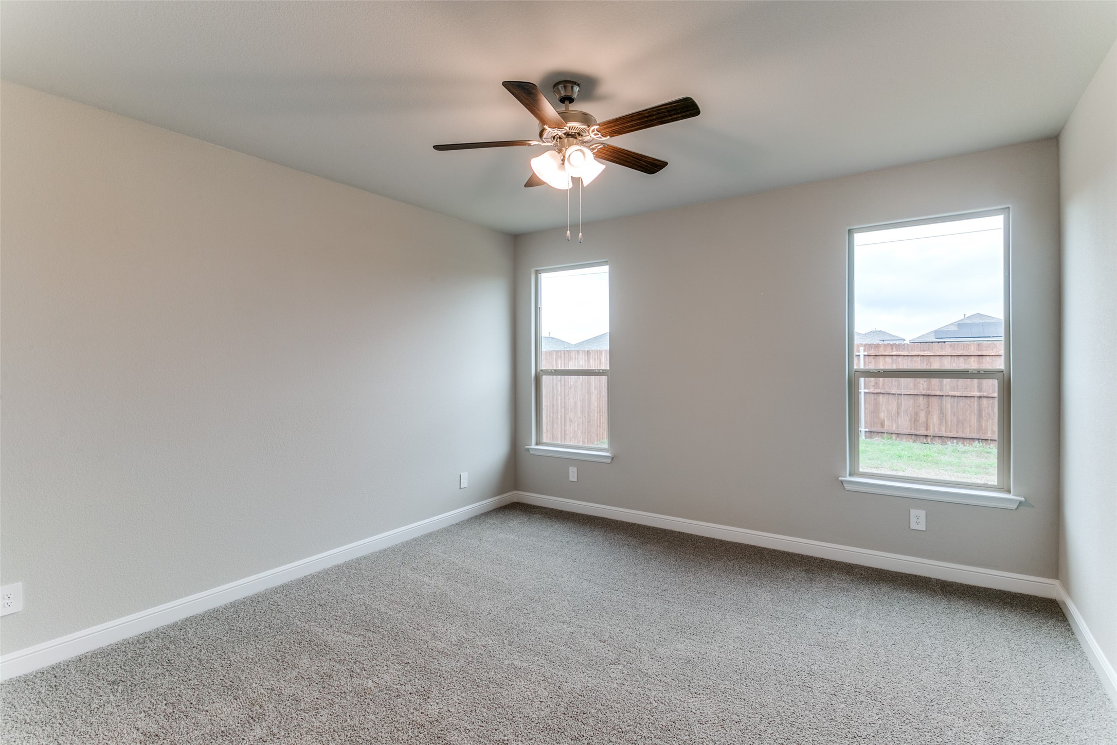 1117 Southwark Drive