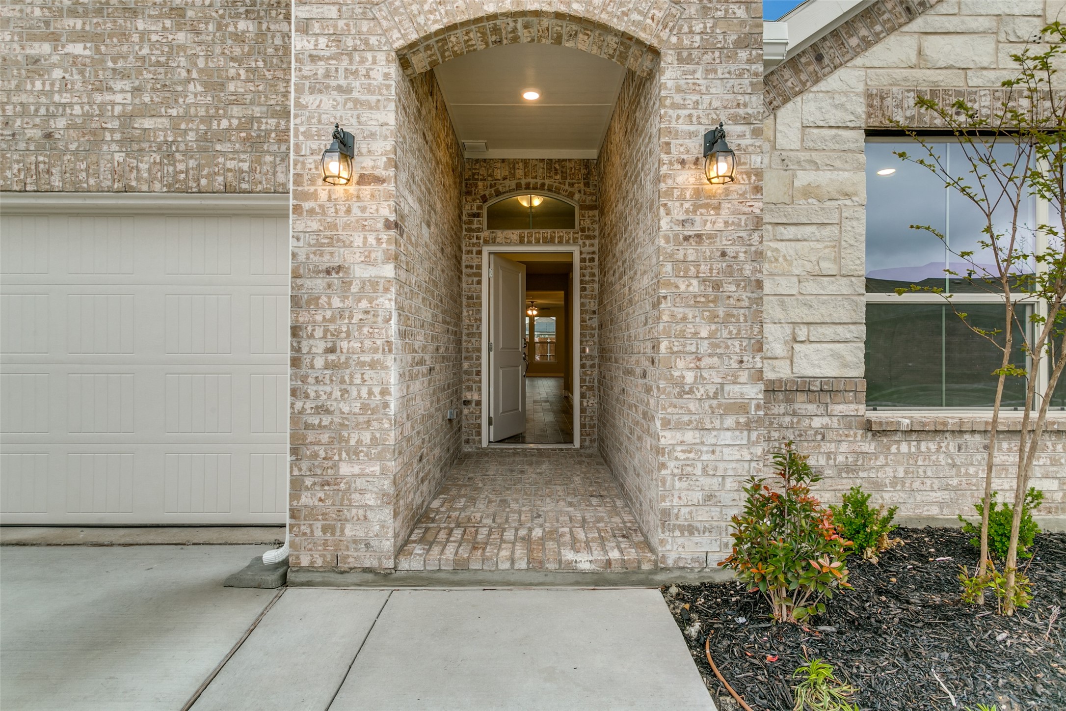 1117 Southwark Drive