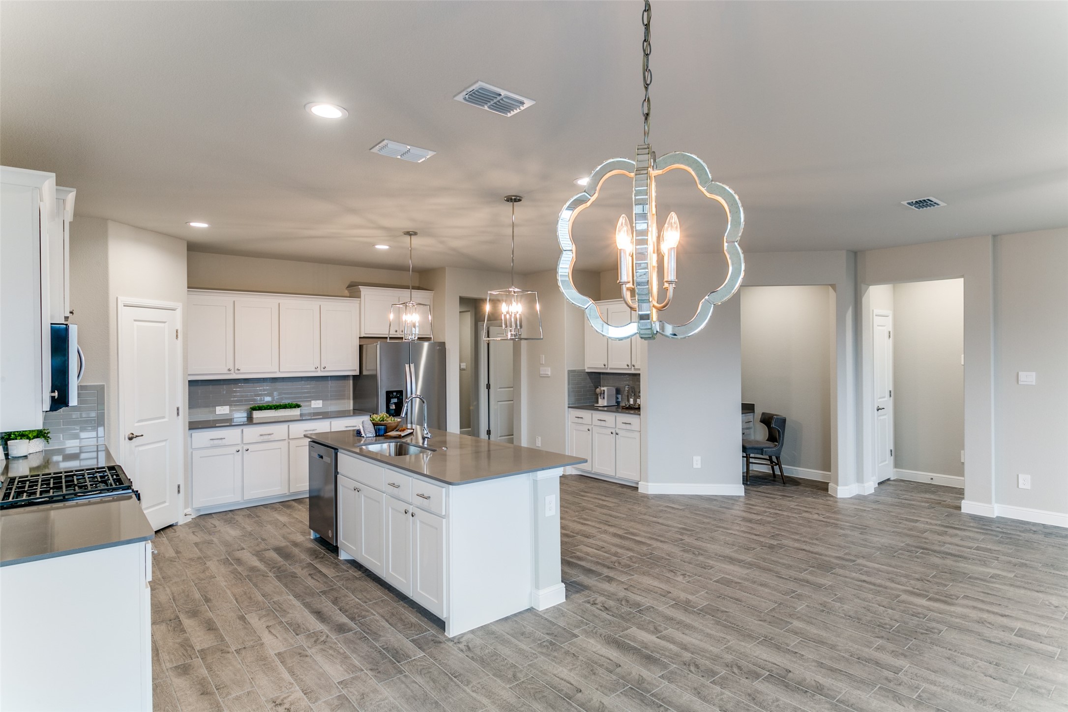 1117 Southwark Drive
