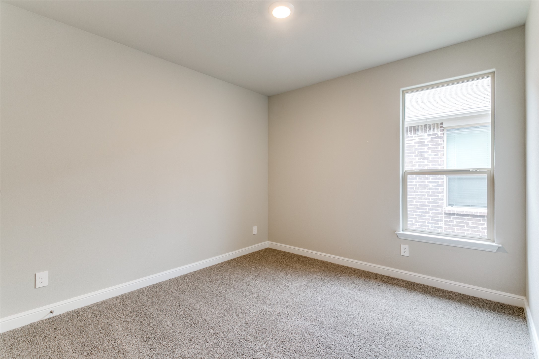 1117 Southwark Drive