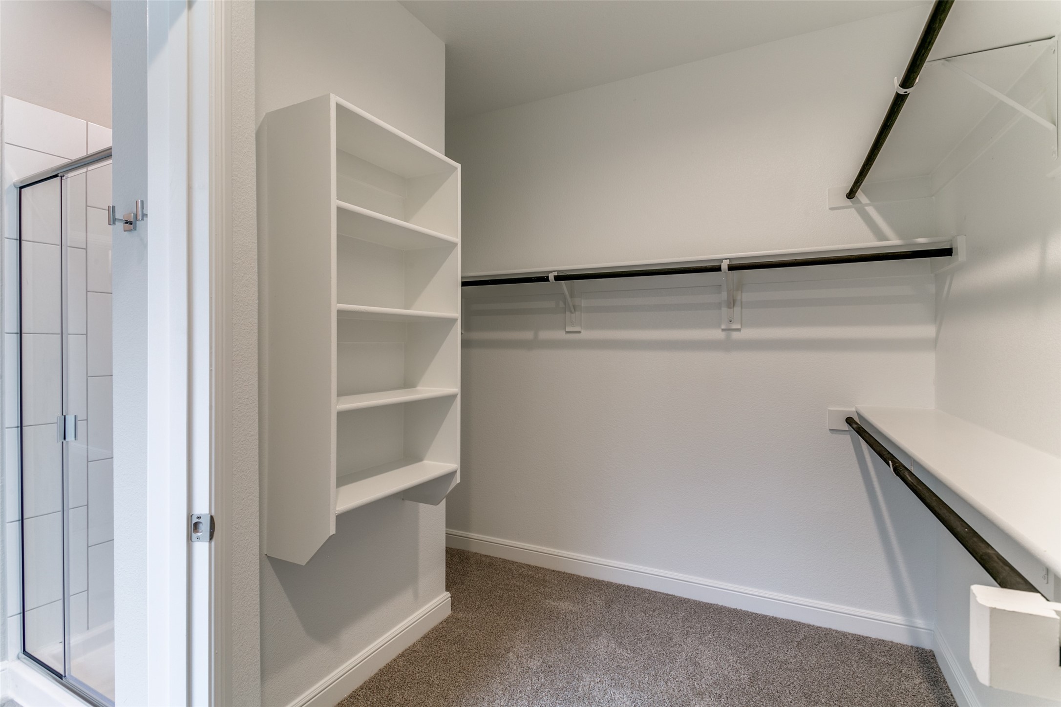 1117 Southwark Drive