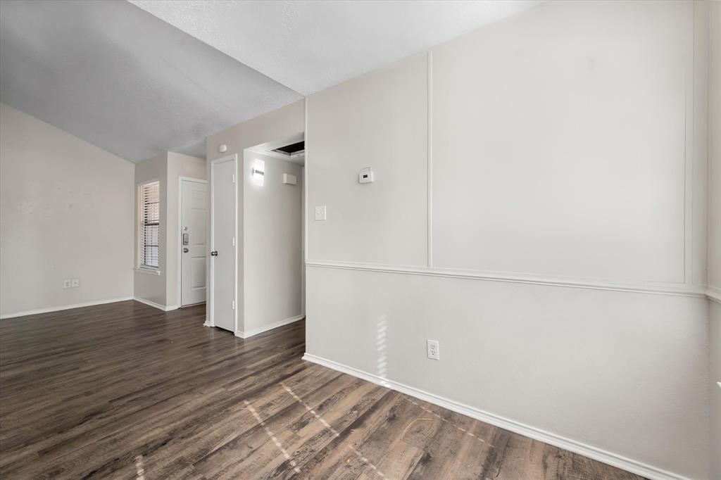 708 Woodland Court