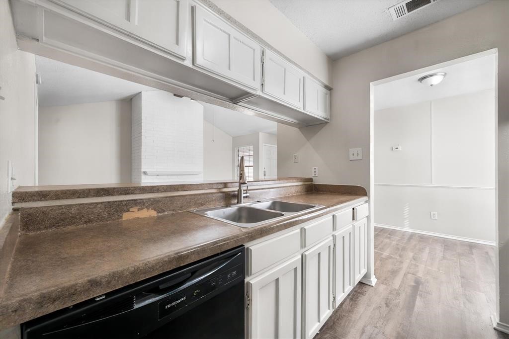 708 Woodland Court