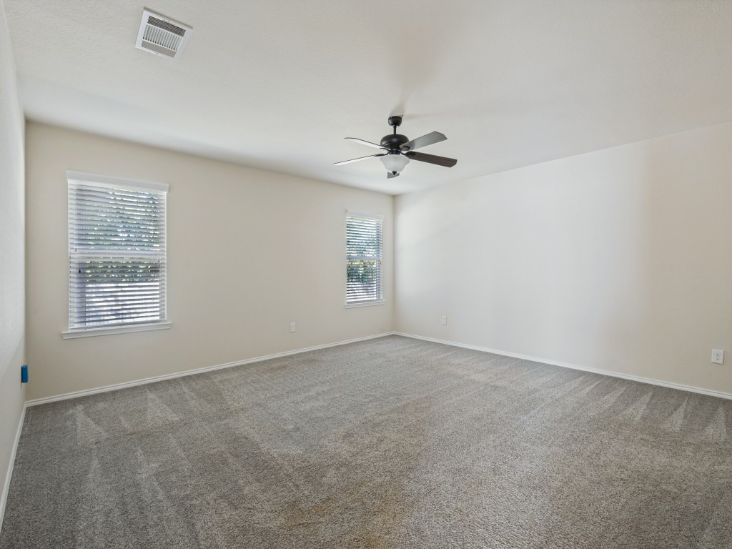 1201 Jasper Crossing