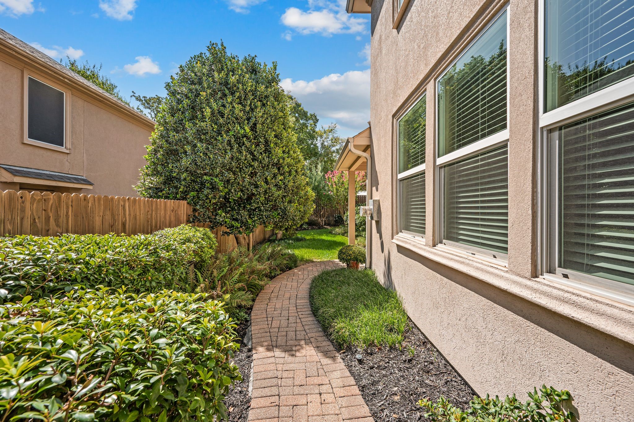 614 Rosemead Drive