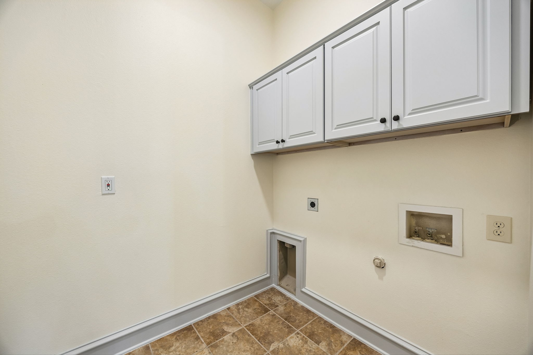 301 Watermere Drive 222
