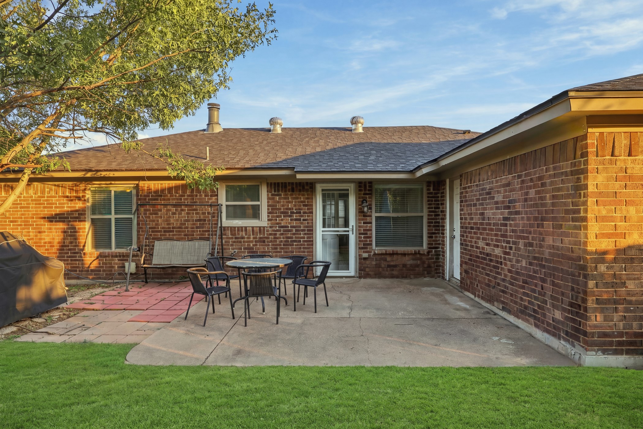 6212 Prairie Court