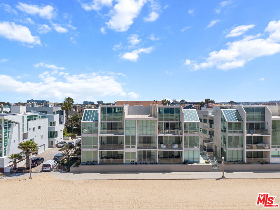 5205 Ocean Front Walk Unit: 201
