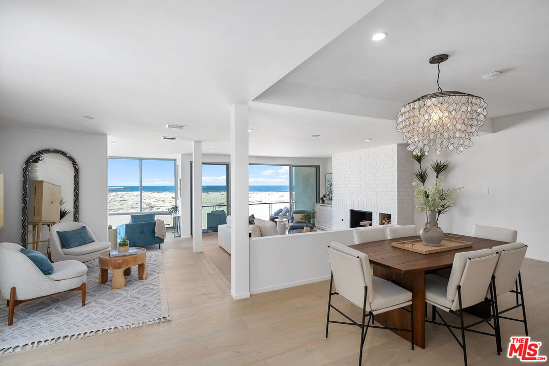 5205 Ocean Front Walk Unit: 201