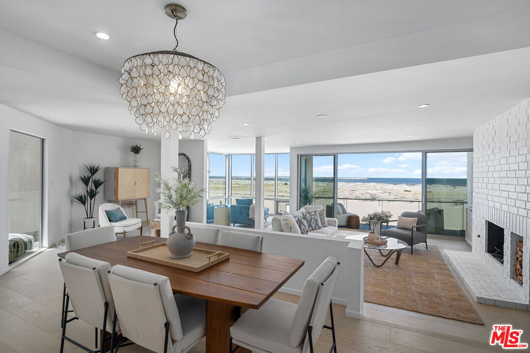 5205 Ocean Front Walk Unit: 201
