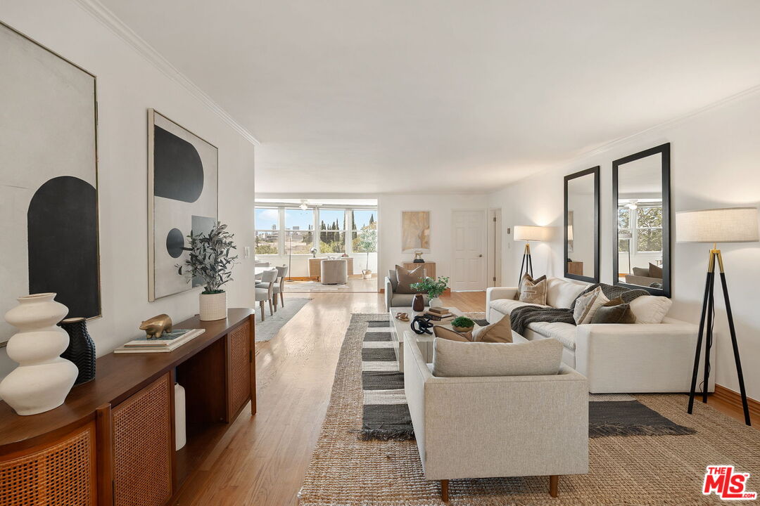 10725 Ohio Ave Unit: 2