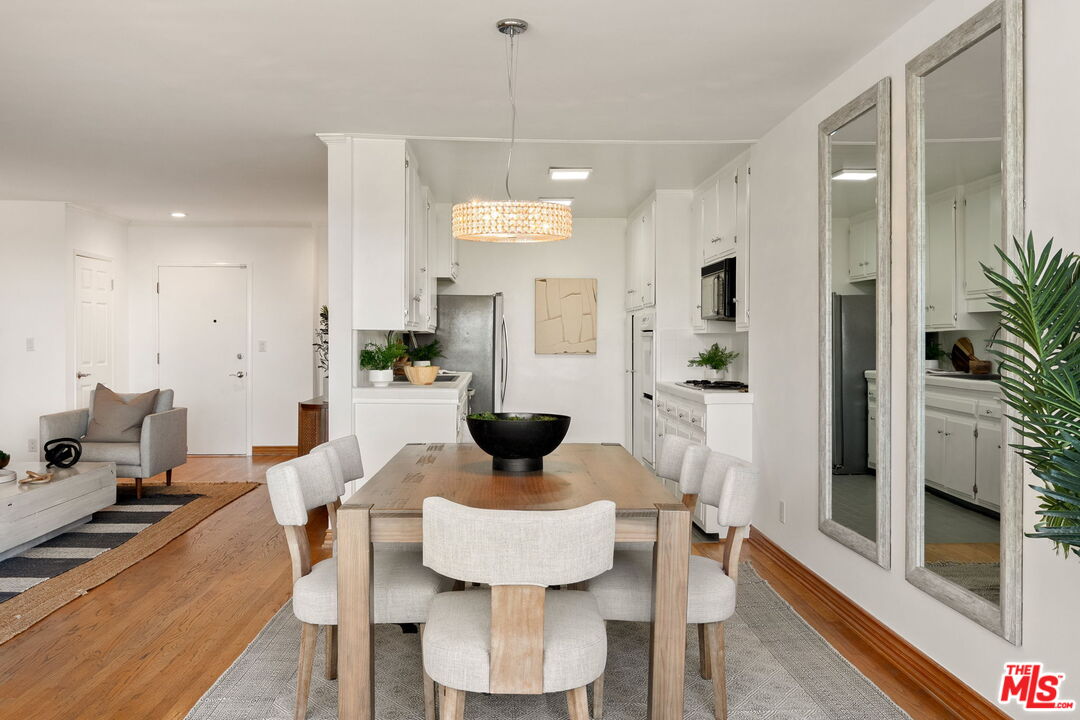 10725 Ohio Ave Unit: 2