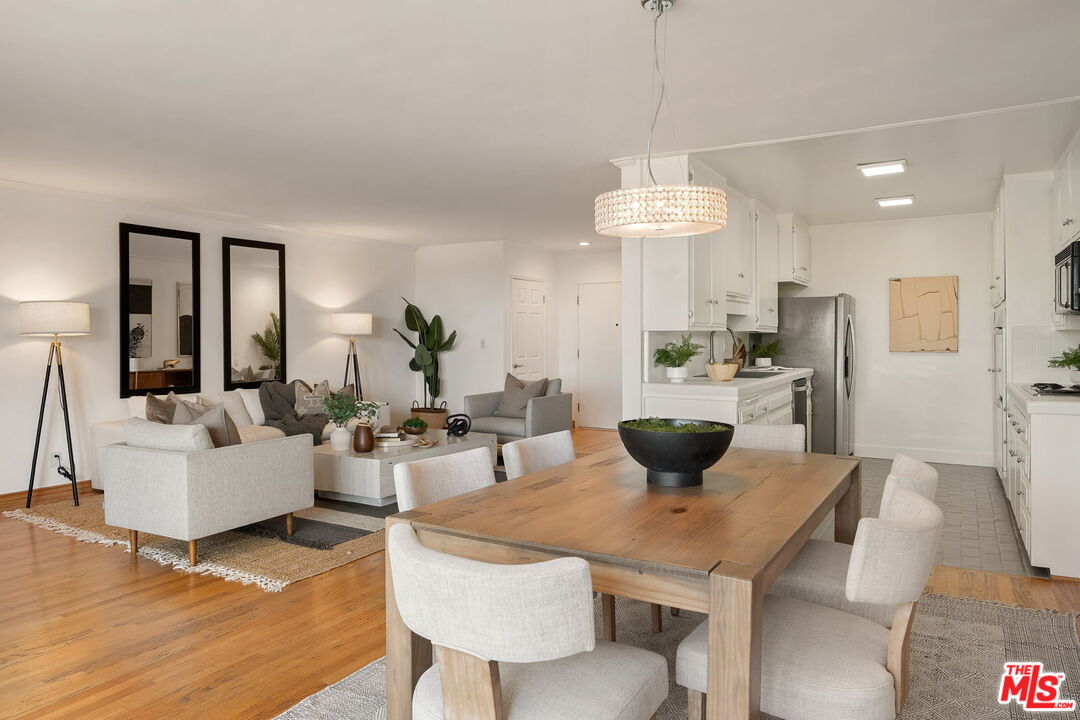 10725 Ohio Ave Unit: 2