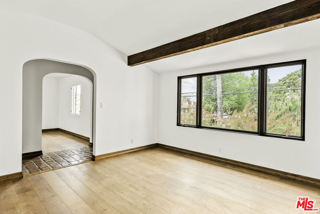 1702 Idaho Ave Unit: 3