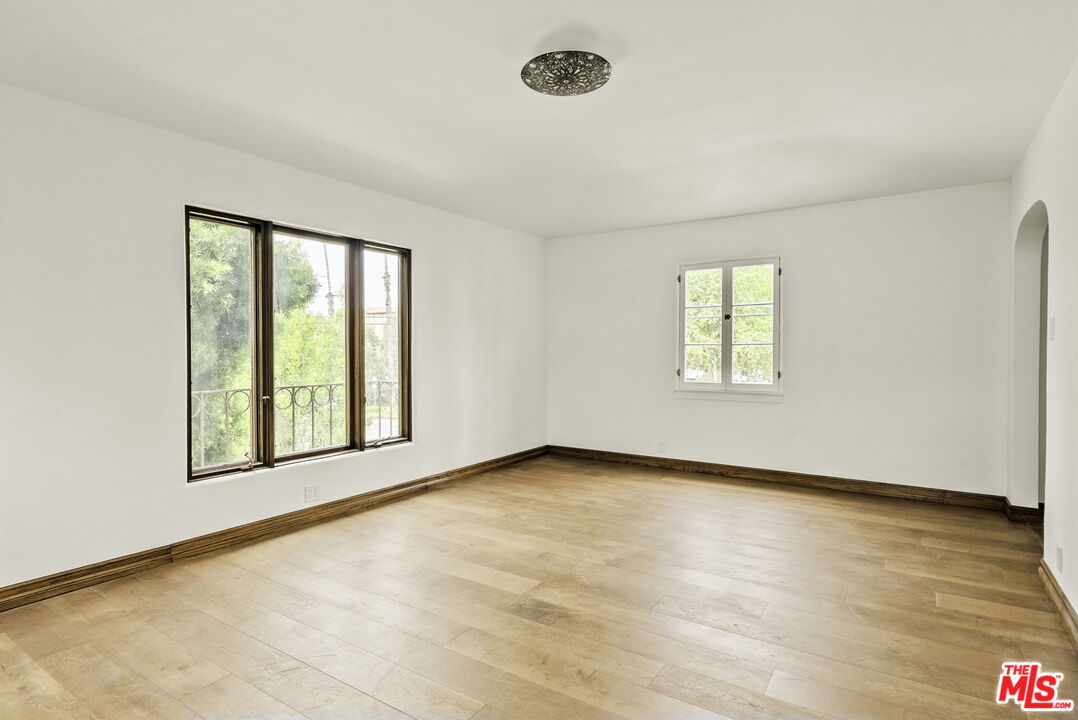 1702 Idaho Ave Unit: 3