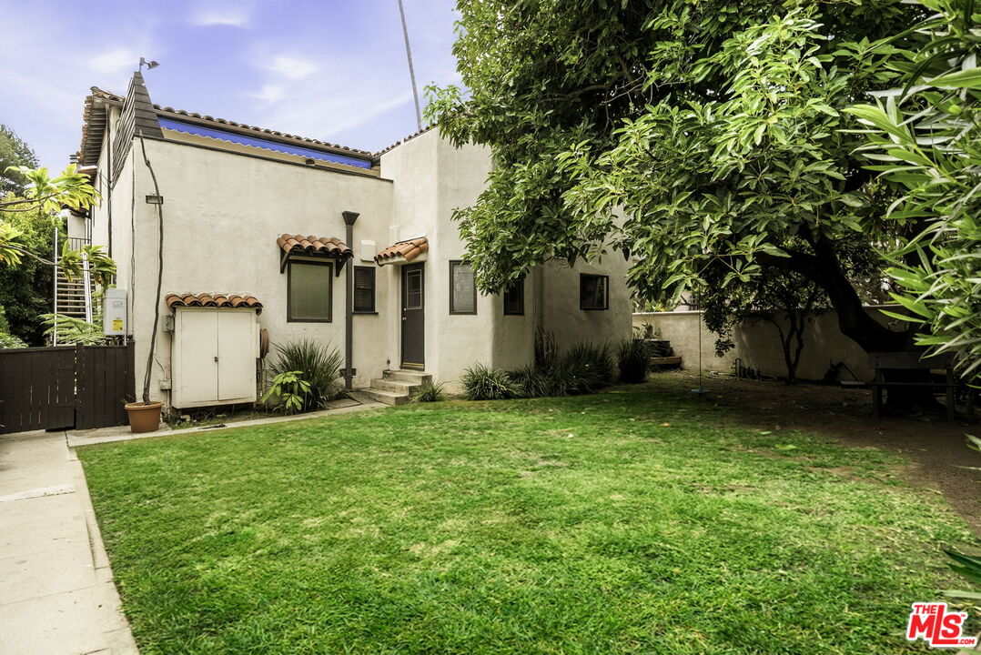 1702 Idaho Ave Unit: 3