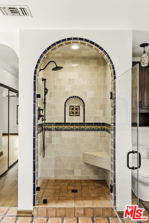1702 Idaho Ave Unit: 3
