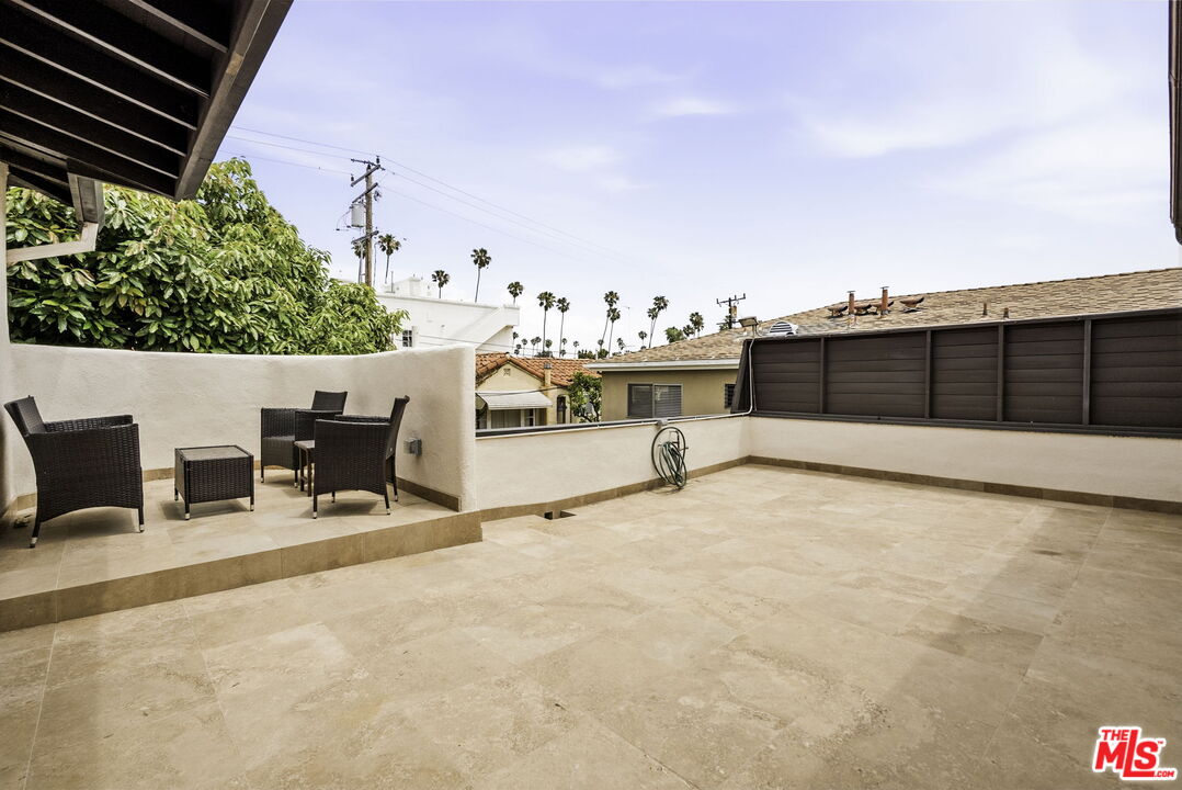 1702 Idaho Ave Unit: 3