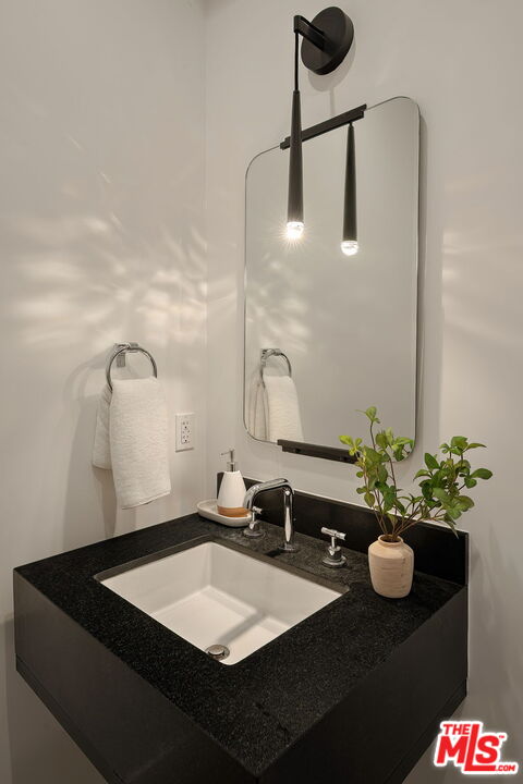 1927 18th St Unit: B