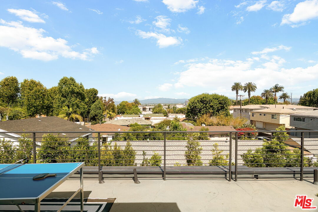 1927 18th St Unit: B