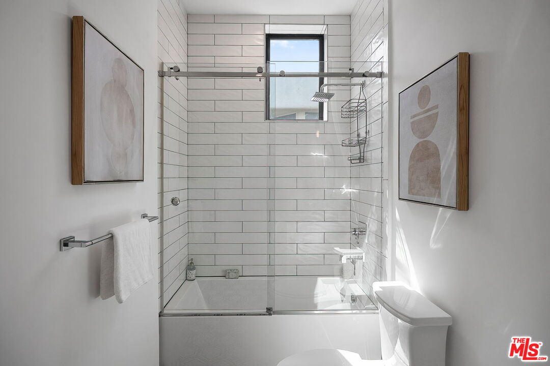 1927 18th St Unit: B