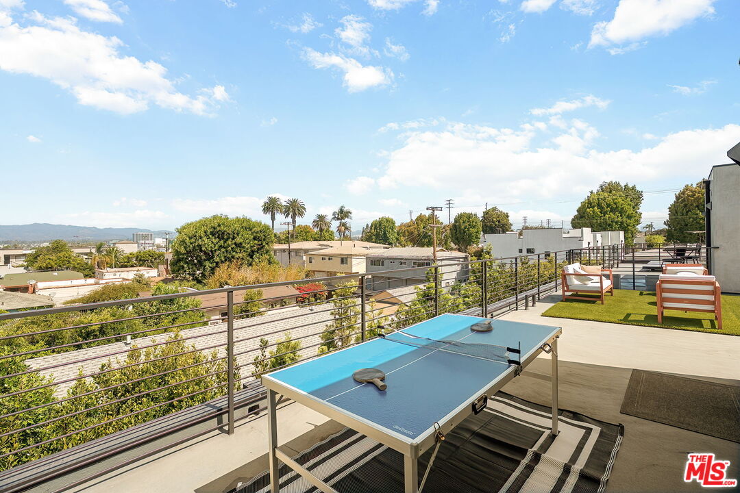 1927 18th St Unit: B