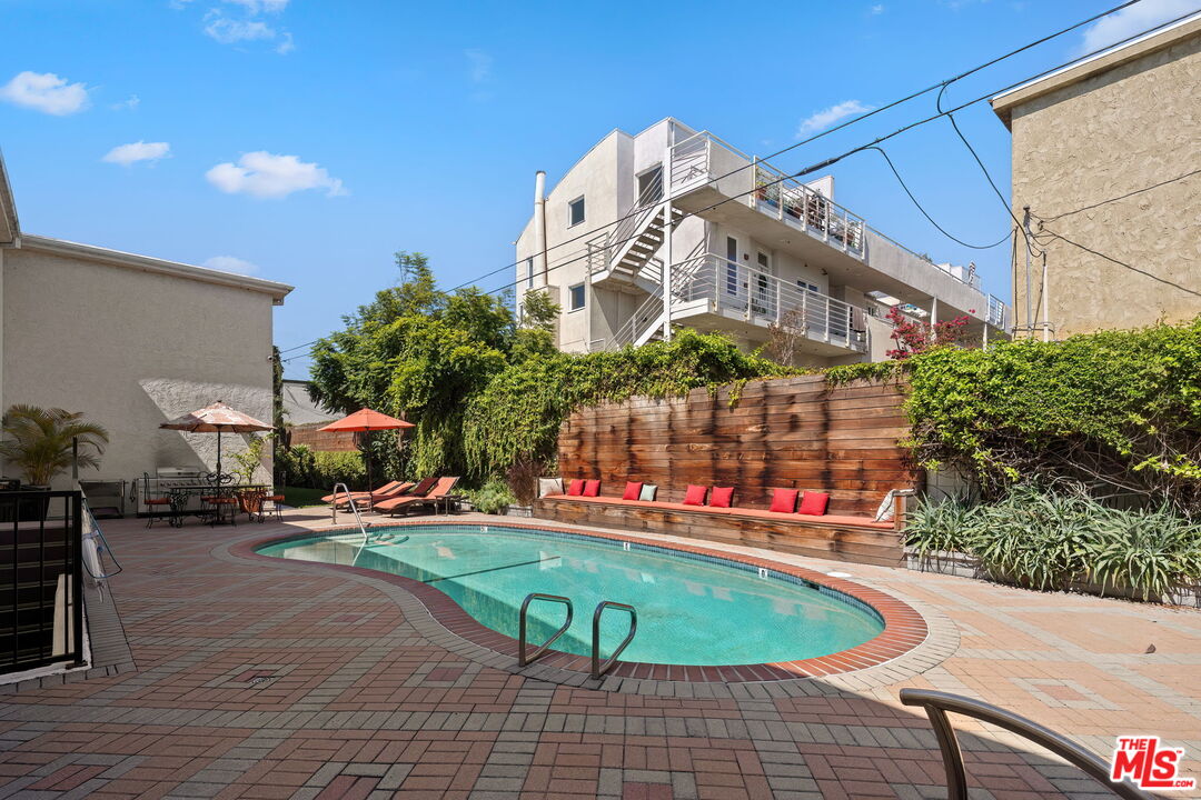 2721 2nd St Unit: 205