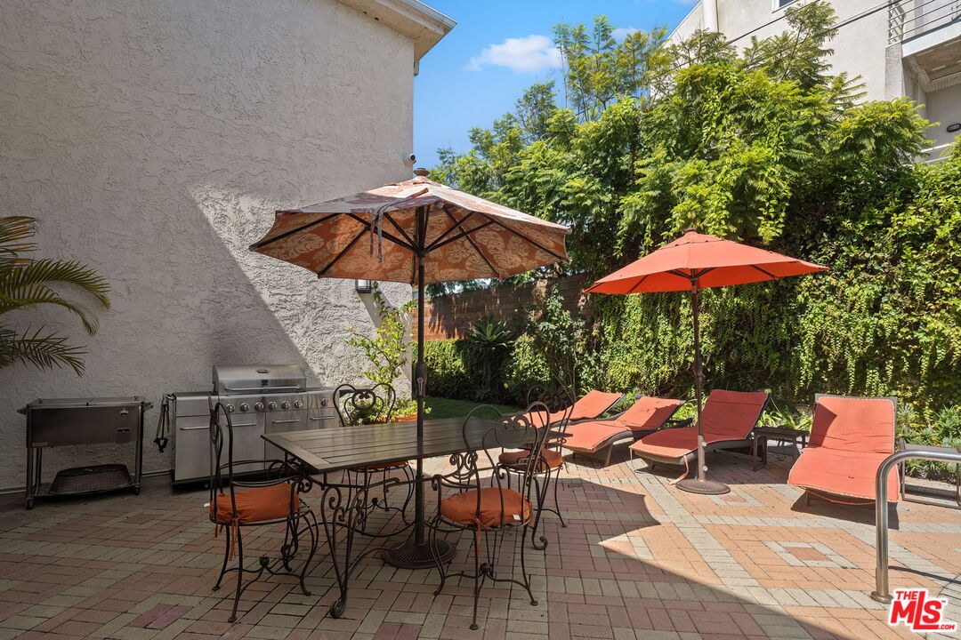 2721 2nd St Unit: 205