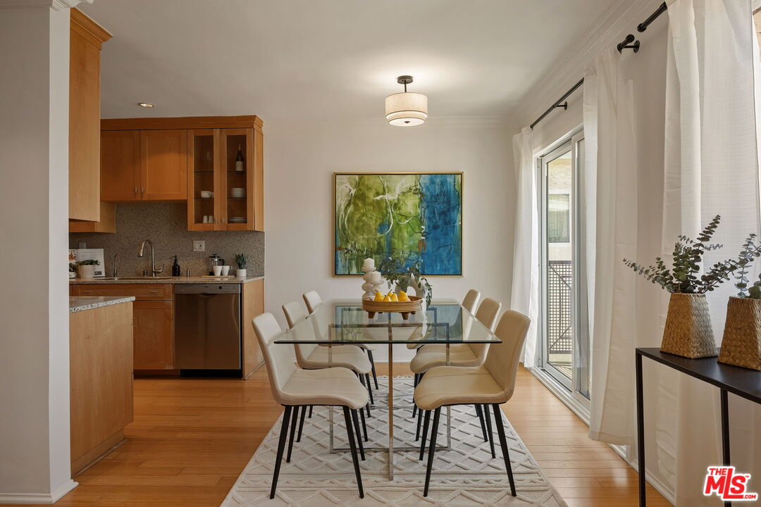 2721 2nd St Unit: 205