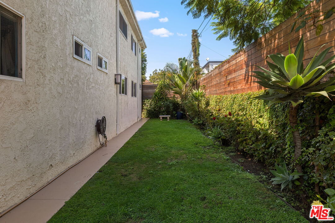 2721 2nd St Unit: 205