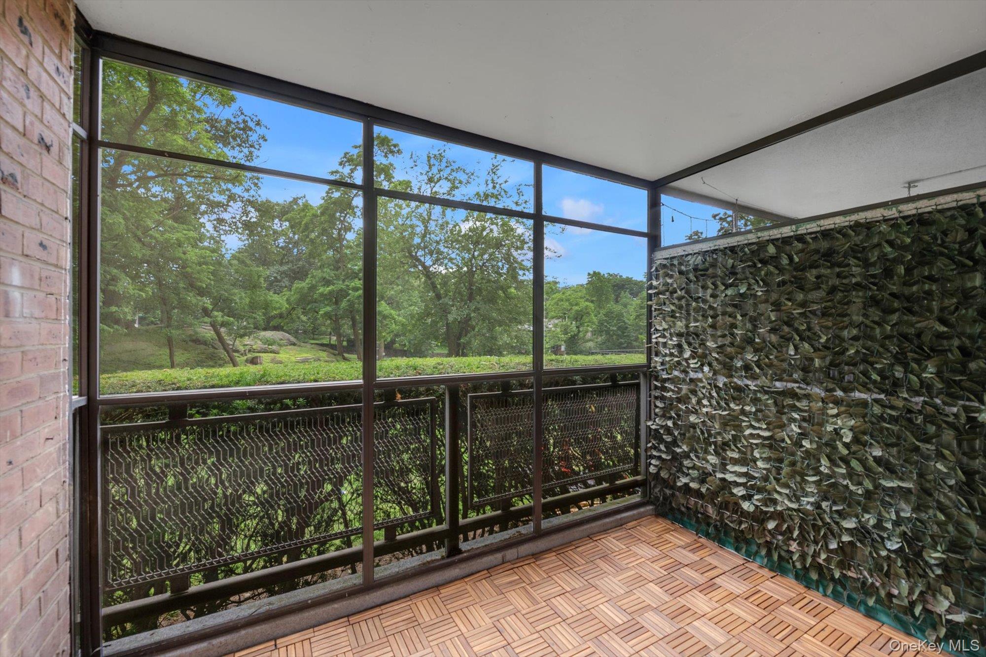 4705 Henry Hudson Parkway W Unit: 1J