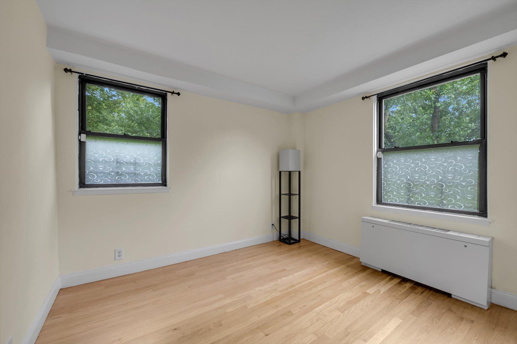 4705 Henry Hudson Parkway W Unit: 1J
