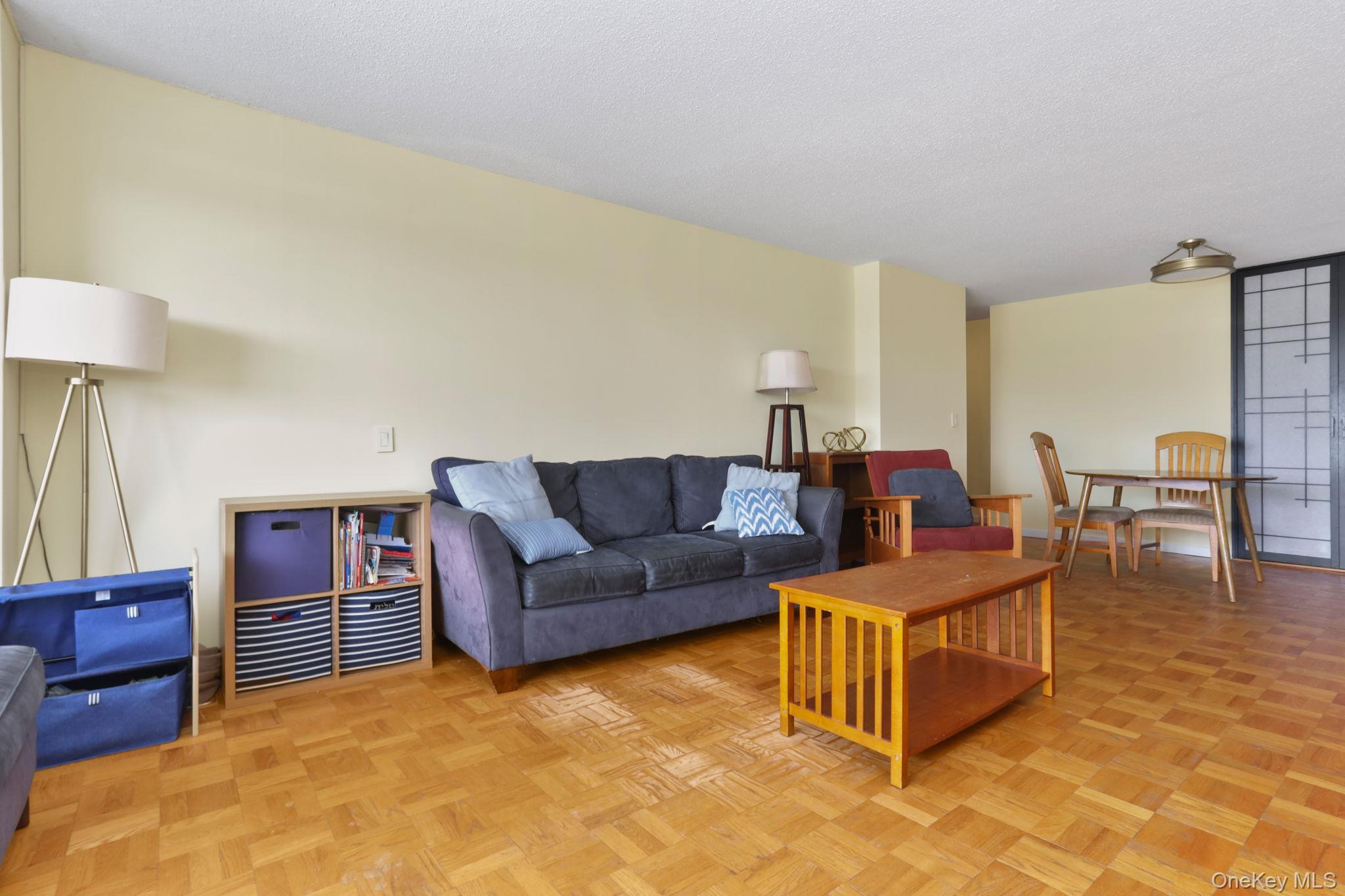 3333 Henry Hudson Parkway Unit: 12M