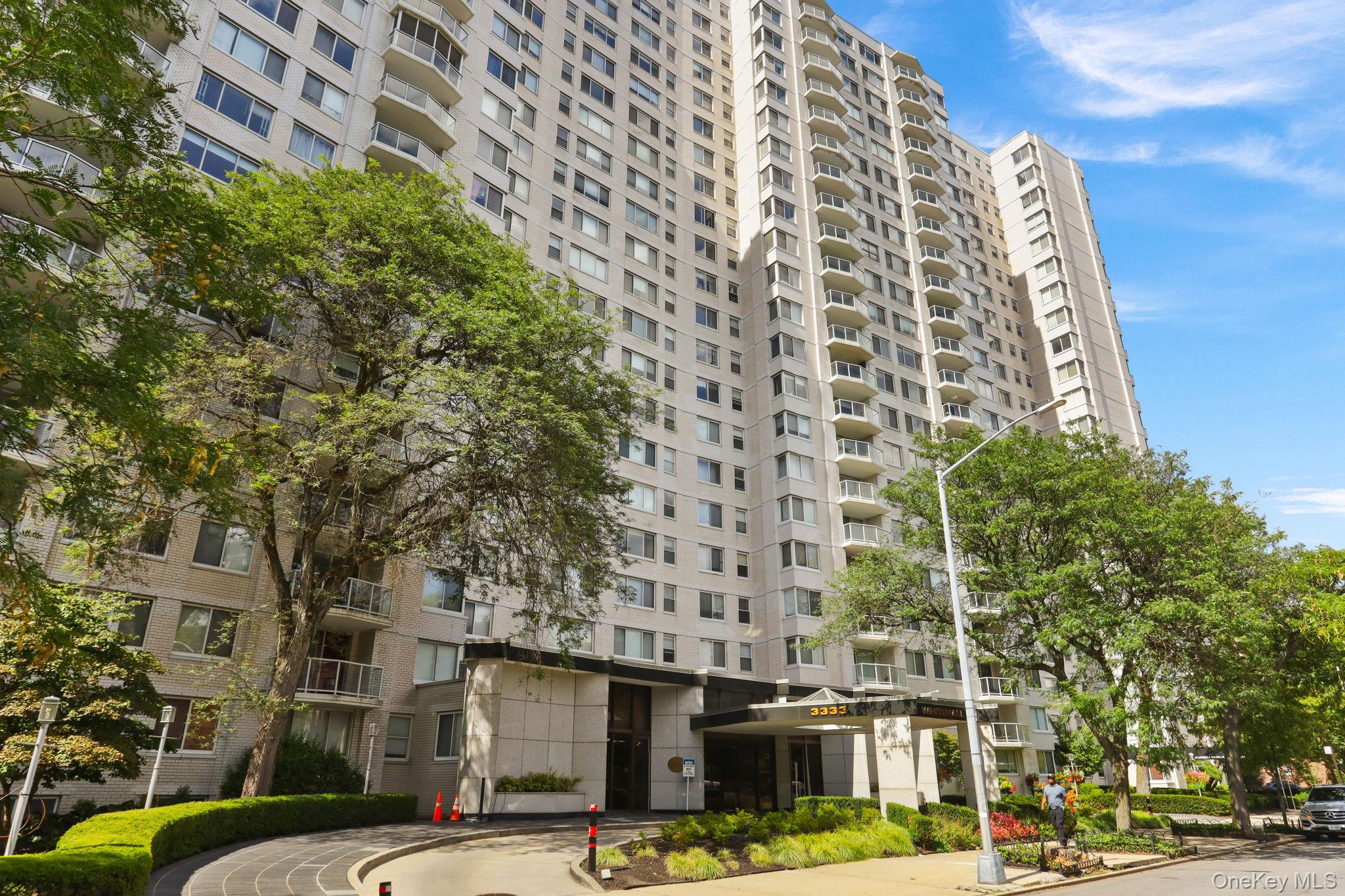 3333 Henry Hudson Parkway Unit: 12M