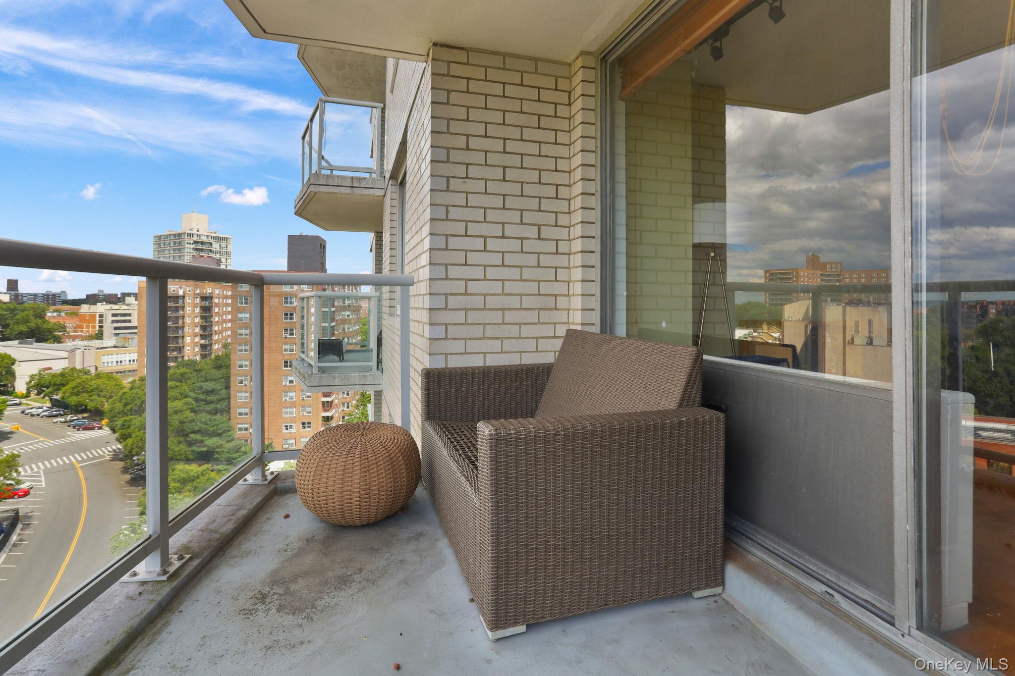 3333 Henry Hudson Parkway Unit: 12M