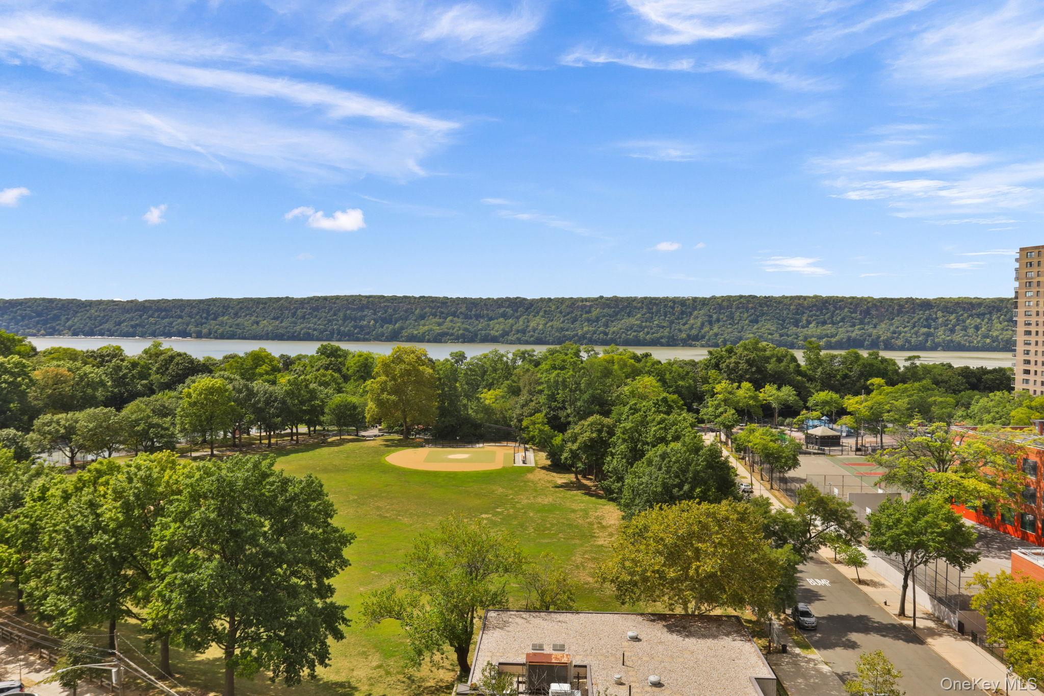 3333 Henry Hudson Parkway Unit: 12M