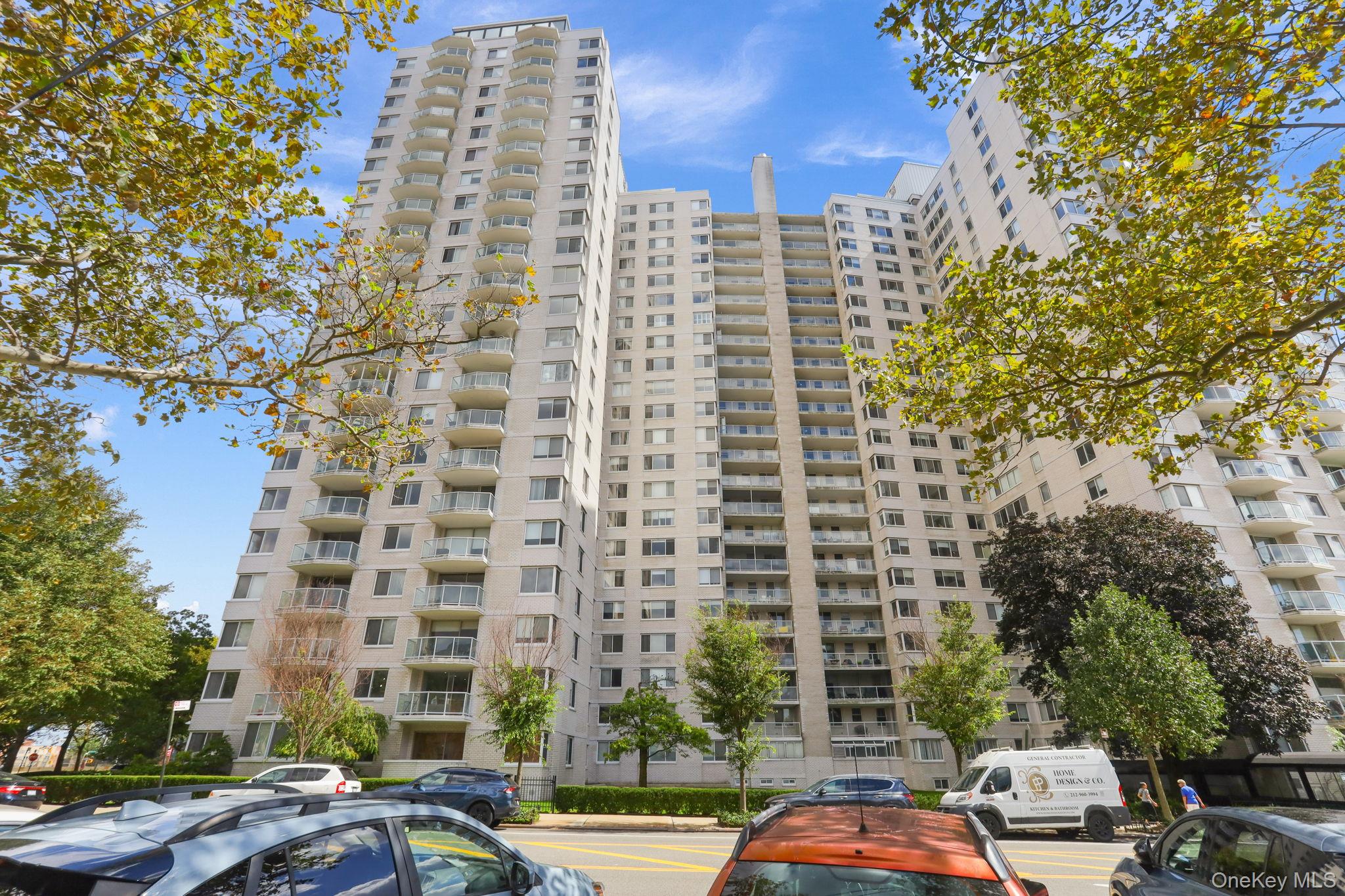 3333 Henry Hudson Parkway Unit: 12M