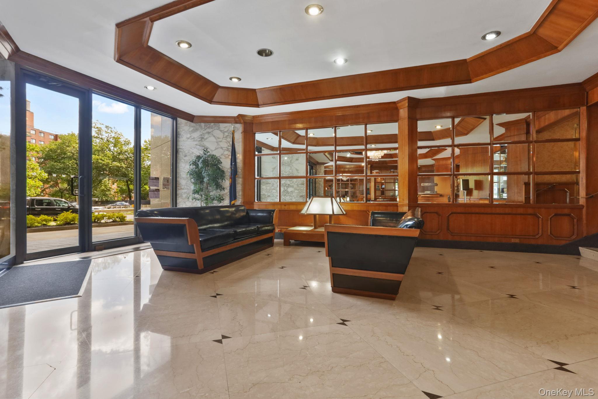 3333 Henry Hudson Parkway Unit: 12M