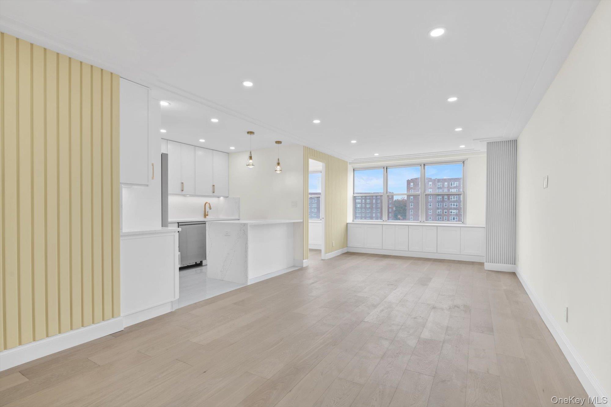 555 Kappock Street Unit: 12G