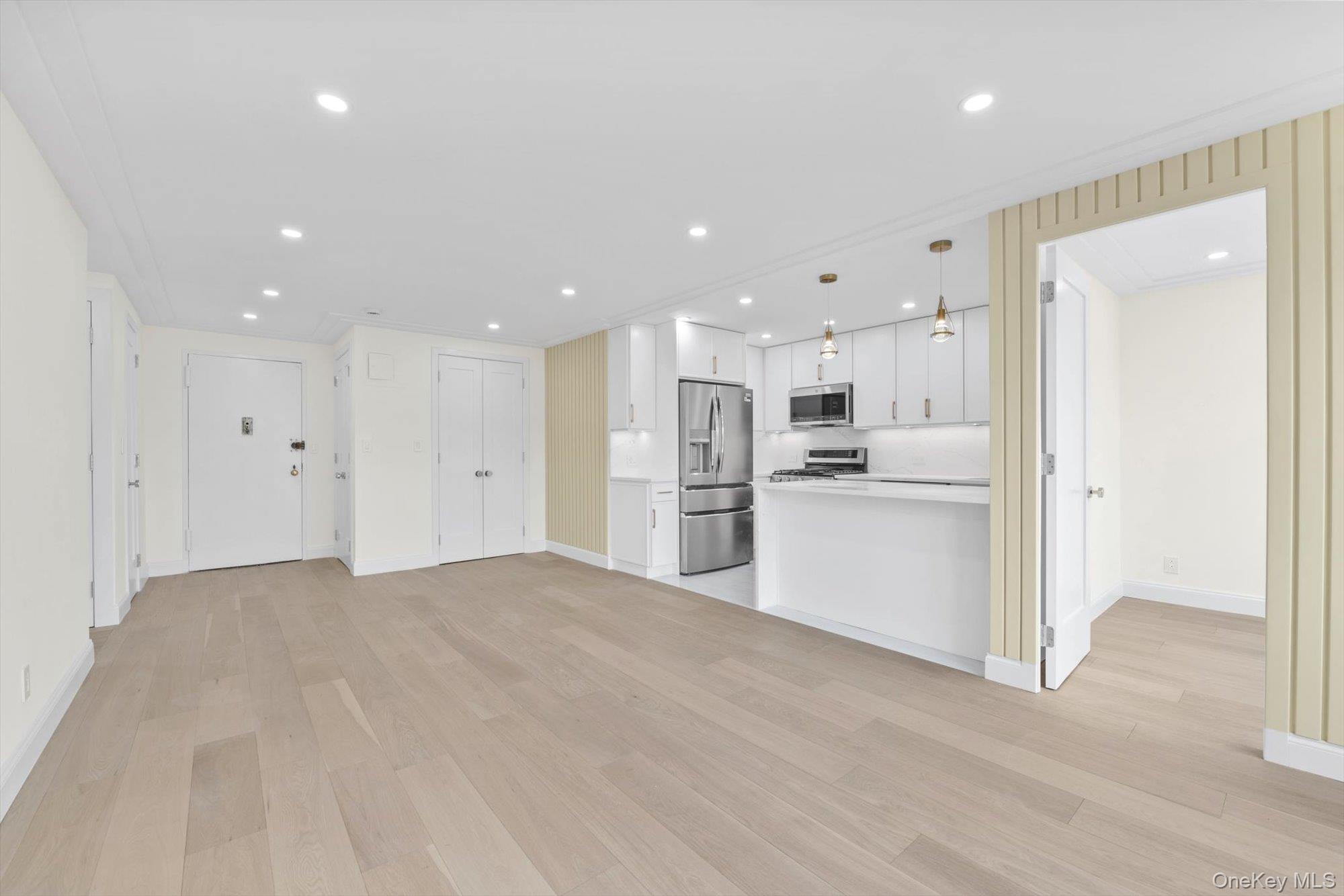 555 Kappock Street Unit: 12G